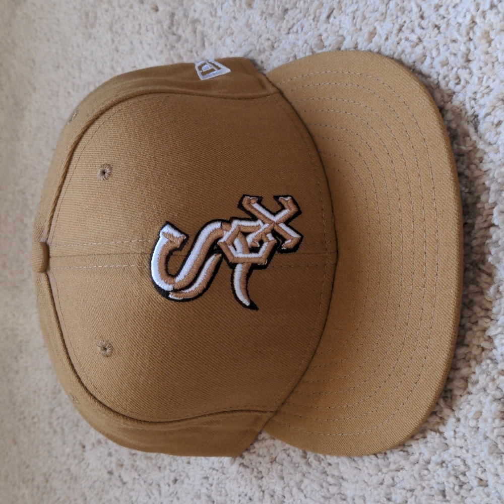 New Era Chicago White Sox Baseball Hat Size 7 1/2 (Brand New)